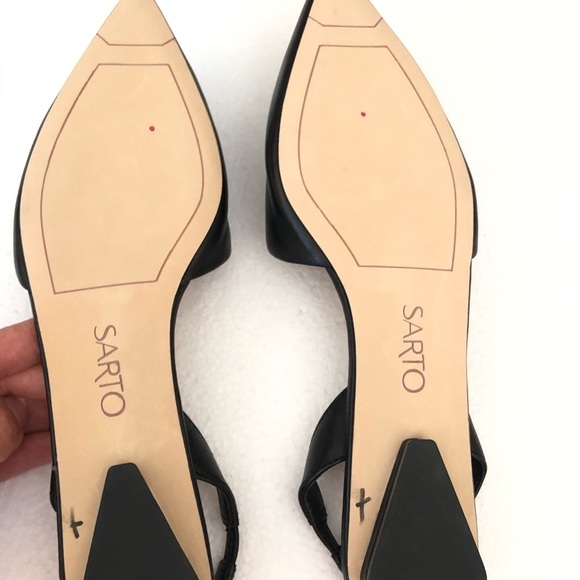 SARTO BY FRANCO SARTO — BLACK, POINTY TOW SLINGBACK FLATS - Picture 6 of 13